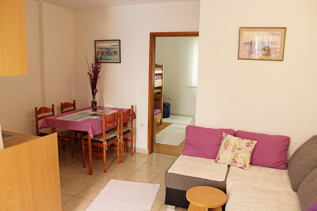 Apartments Petric Makarska Exteriör bild